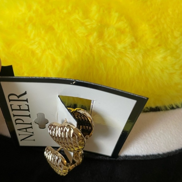 Earrings For Women,goldEarrings For Women,heart Earrings For Women,small Earring - Picture 13 of 15